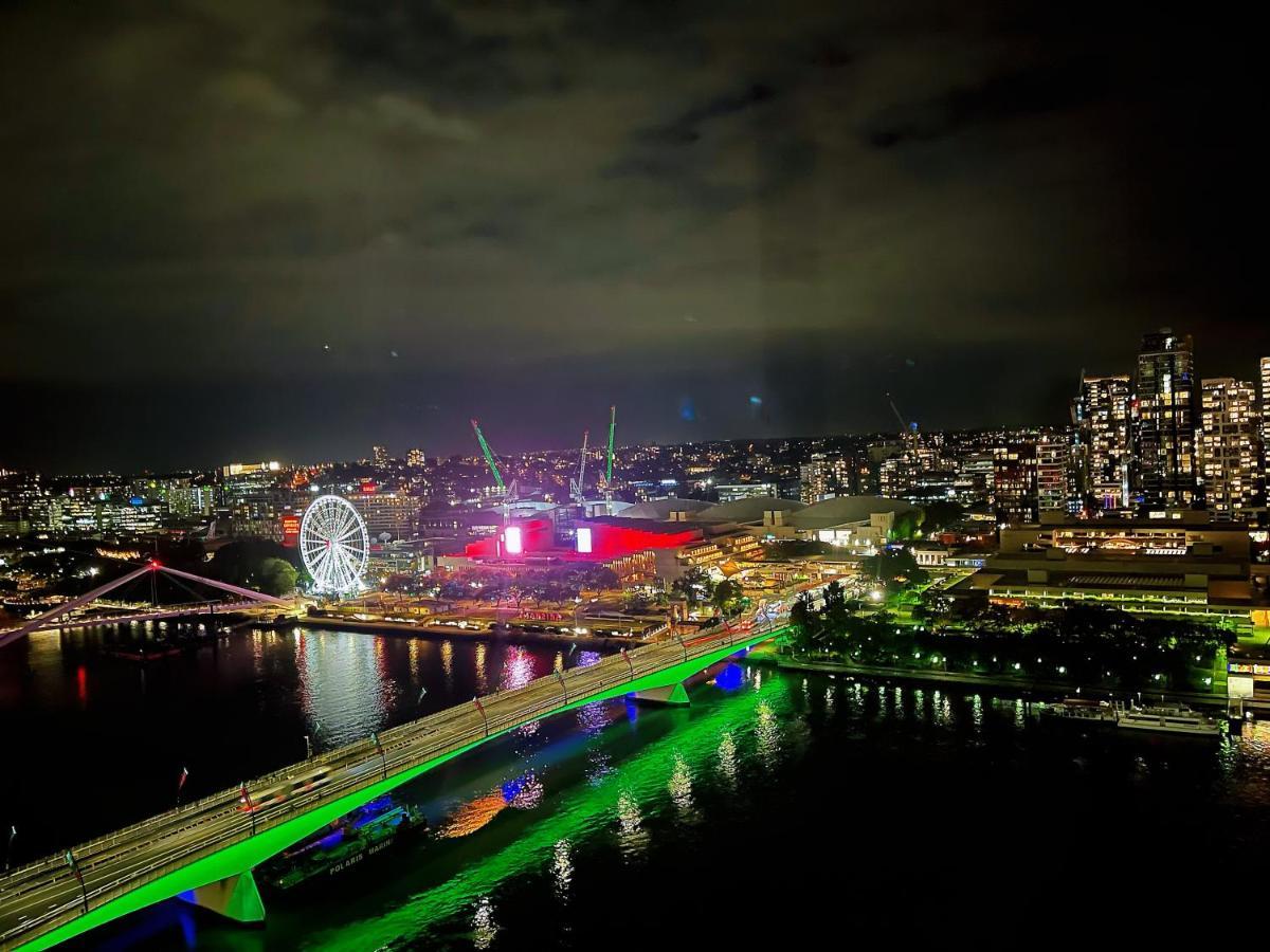 Brisbane Riverfront Oasis 2Bed Panoramic Riverview Bagian luar foto